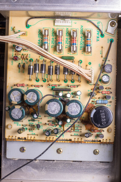 Tascam-m2524-def-2024 (1 von 2).jpg