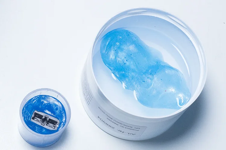 DX7-Aufbereitung-Fadercap-abguss-easy (3 von 9).webp