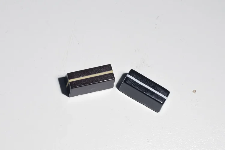 DX7-Aufbereitung-Fadercap-abguss-easy-Black (2 von 5).webp DX7-Aufbereitung-Fadercap-abguss-easy-Black (2 von 5).webp