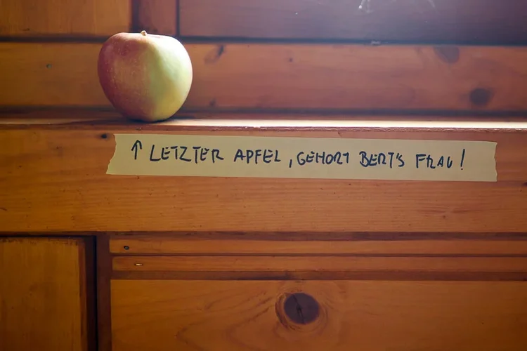 24_0315_OM-1_0018bkw.jpg 24_0315_OM-1_0018bkw.jpg