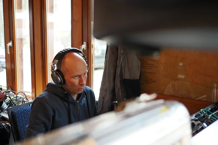 24_0316_OM-1_0037bkw.jpg 24_0316_OM-1_0037bkw.jpg