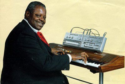 oscar_peterson_tb303_tr606.jpg