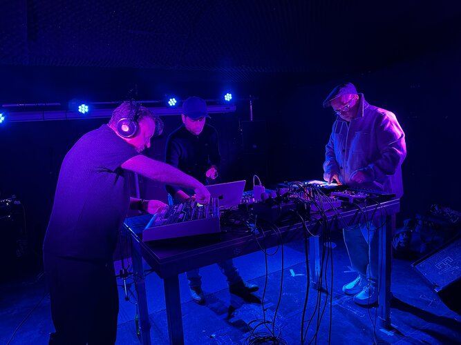 19.4. Köln, Rewohlte, Roland Schappert mit Bob Humid & Hendrik Meyer