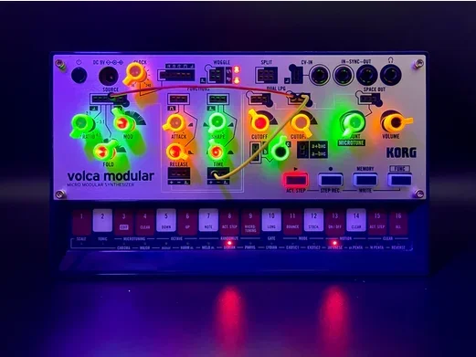 29 Knobotron - Tactile UV Reactive Knob Rings.webp 29 Knobotron - Tactile UV Reactive Knob Rings.webp