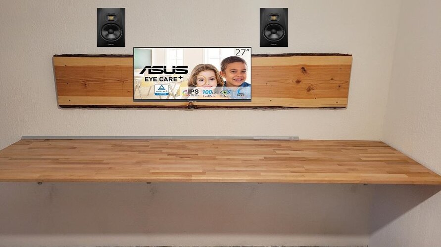 Studio.jpg