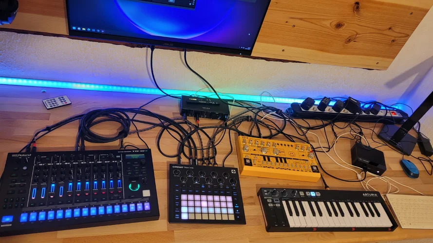 Kabelführung.webp Kabelführung.webp