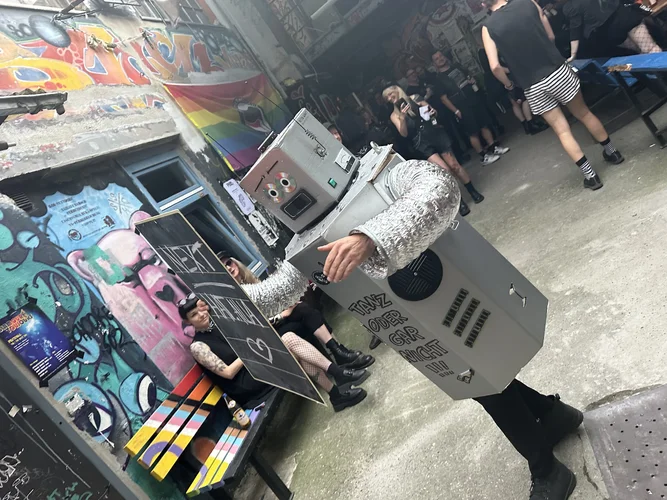 Unter Null 2024 Bielefeld 6905.jpeg Unter Null 2024 Bielefeld 6905.jpeg