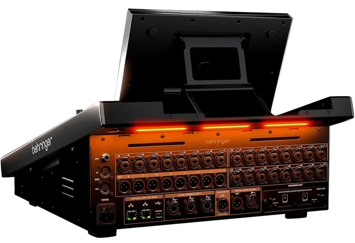 Behringer Wing Compact 001.jpg Behringer Wing Compact 001.jpg