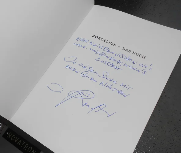 roedelius das buch.webp roedelius das buch.webp