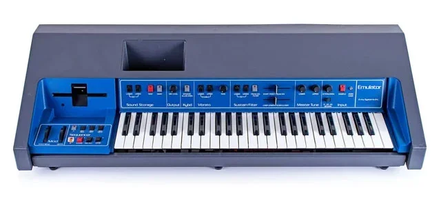 Emu-Emulator.jpg Emu-Emulator.jpg