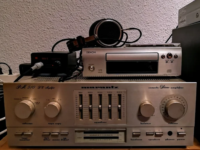 Hybrides Hören.webp Hybrides Hören.webp