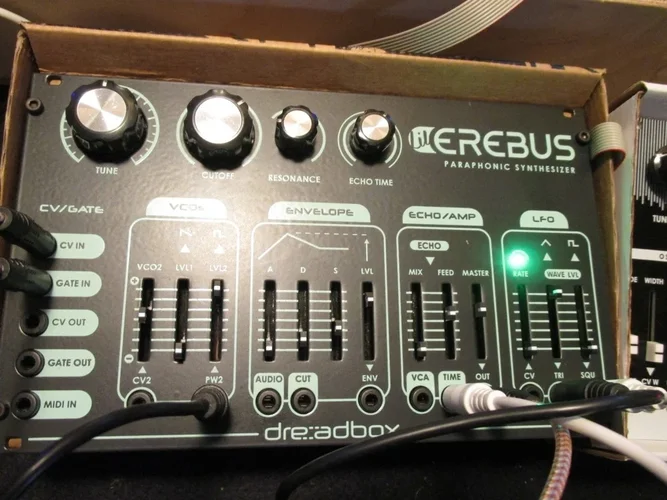 LilErebus01.webp LilErebus01.webp