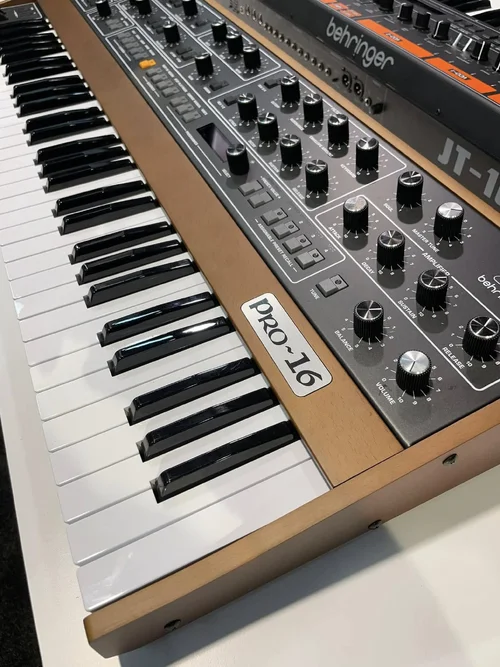 1737659917018.webp 1737659917018.webp