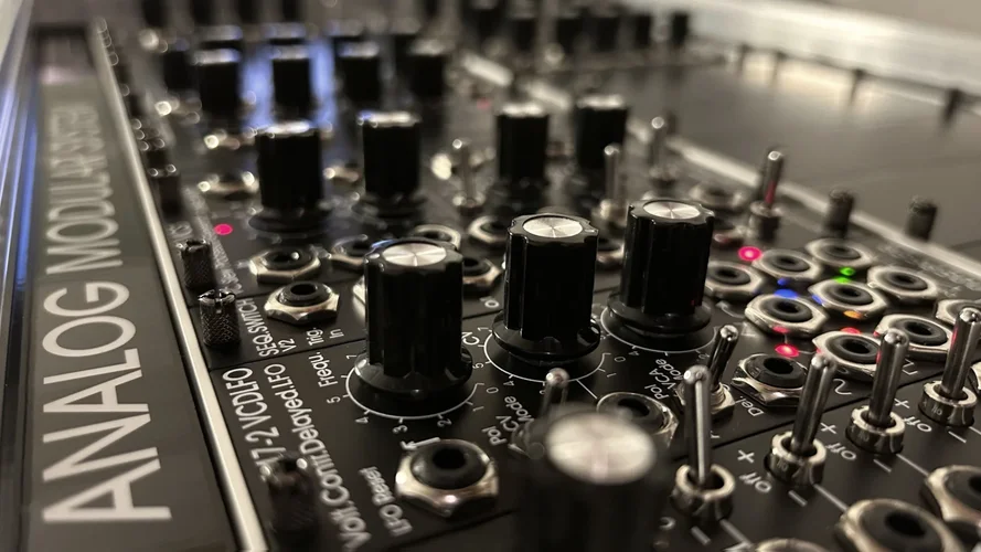 dreaming modular.webp dreaming modular.webp