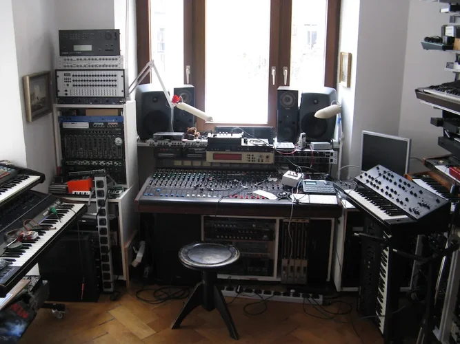 1739535615403.webp 1739535615403.webp