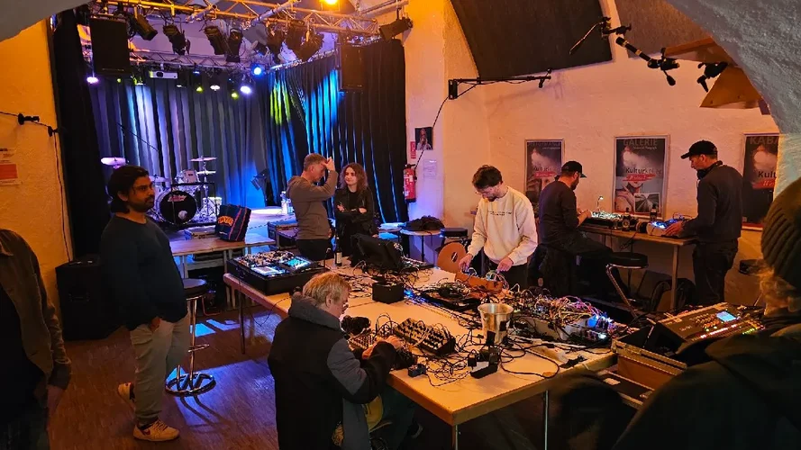 1742199957184.webp 1742199957184.webp