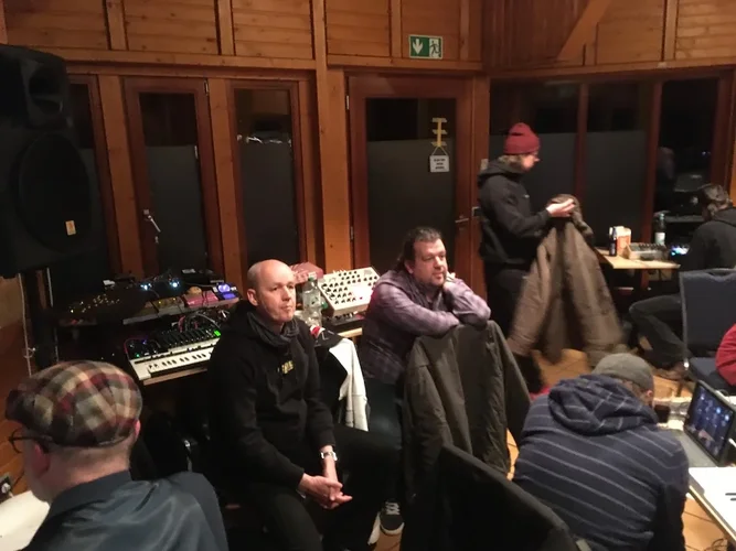 IMG_0968.JPG IMG_0968.JPG