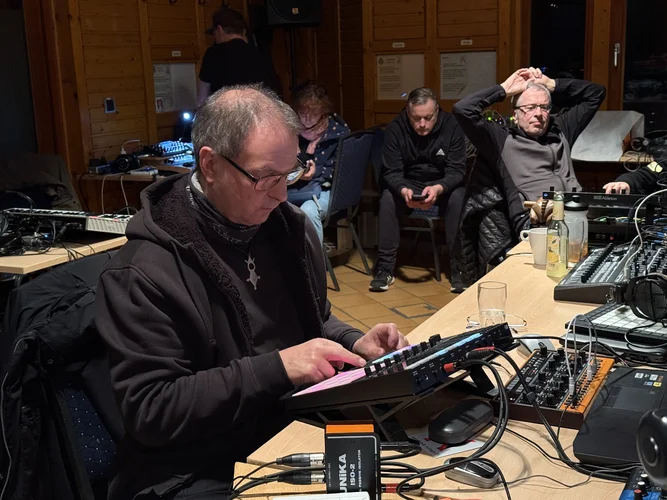 Nerdlich 6104.webp Nerdlich 6104.webp