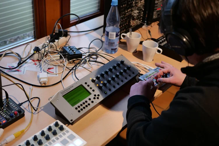 25_0314_LS5_0296bkw.webp 25_0314_LS5_0296bkw.webp