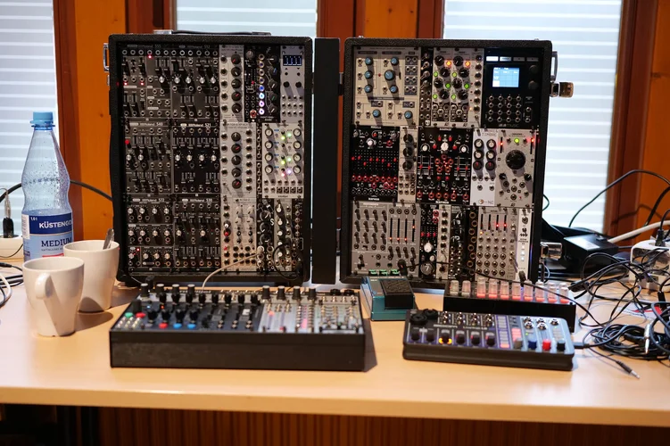 25_0314_LS5_0297bkw.webp 25_0314_LS5_0297bkw.webp