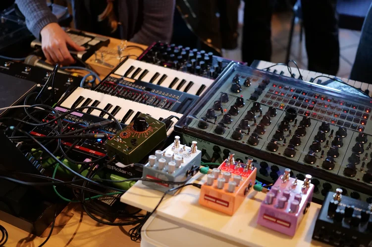 25_0314_LS5_0302bkw.webp 25_0314_LS5_0302bkw.webp