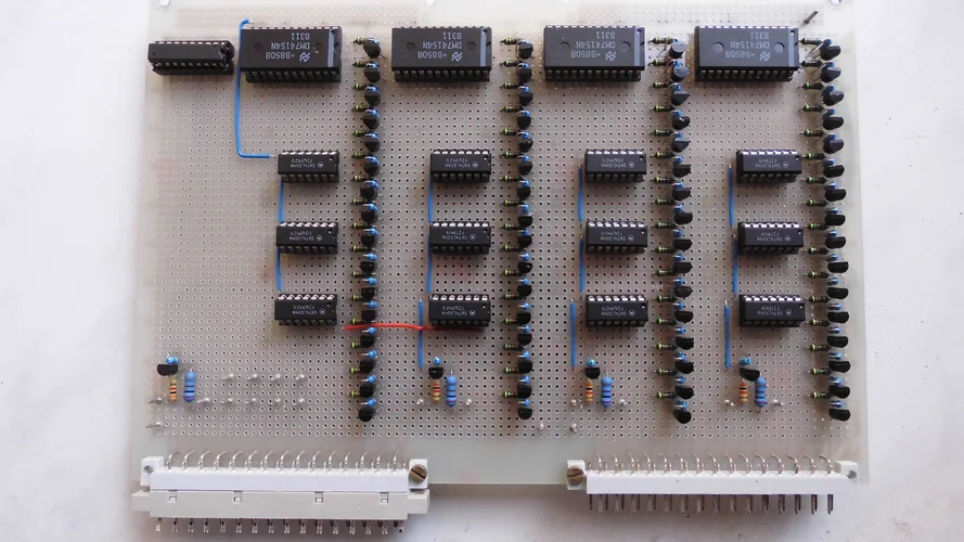 Steuerungsplatine A oben (Final).webp