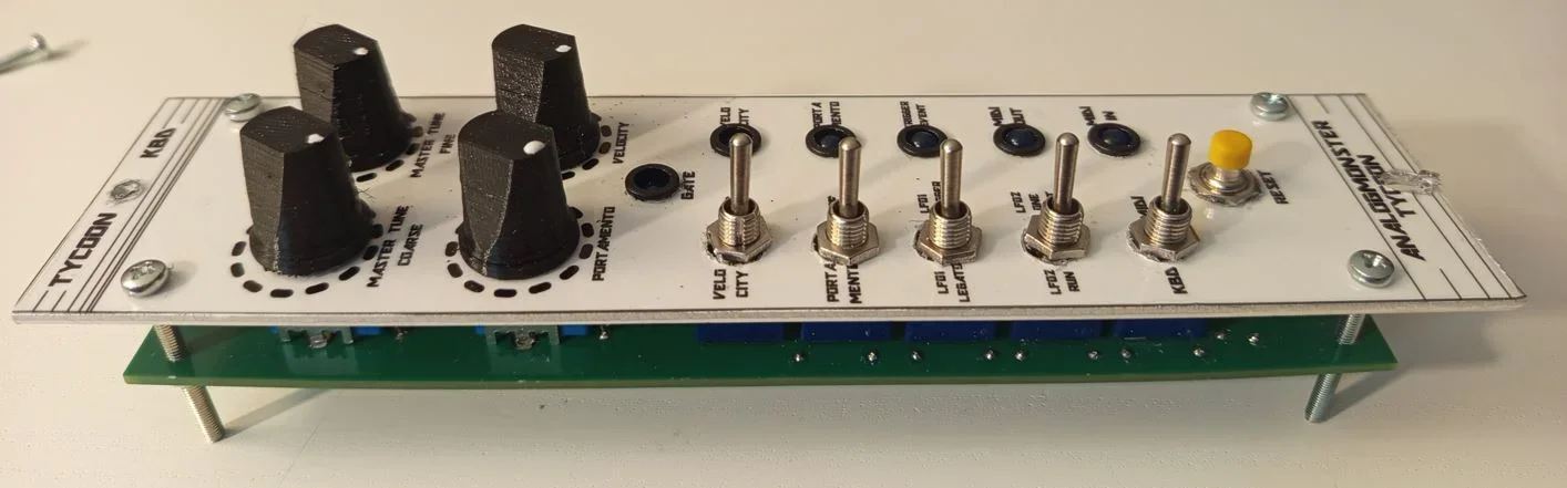 TyCoonKBD_Sandwich.webp TyCoonKBD_Sandwich.webp