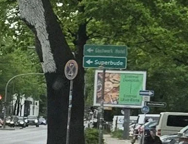 Superbude Jetzt in HH.webp