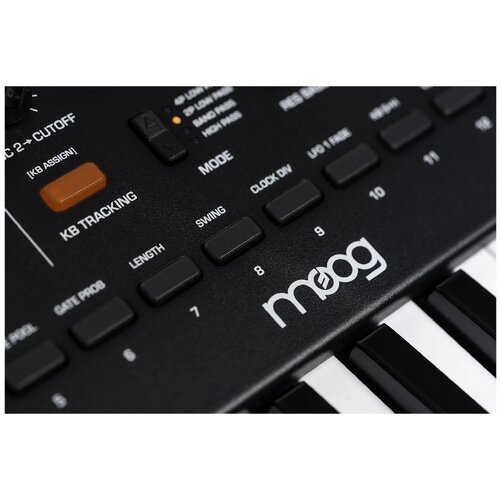 moog-messenger-04.jpeg