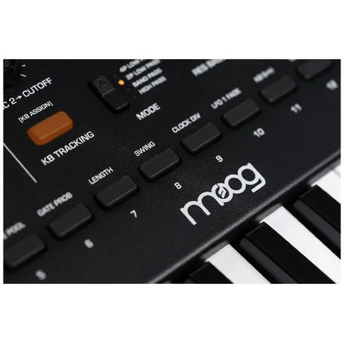 moog-messenger-04.webp