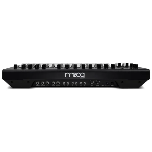 moog-messenger-07.webp