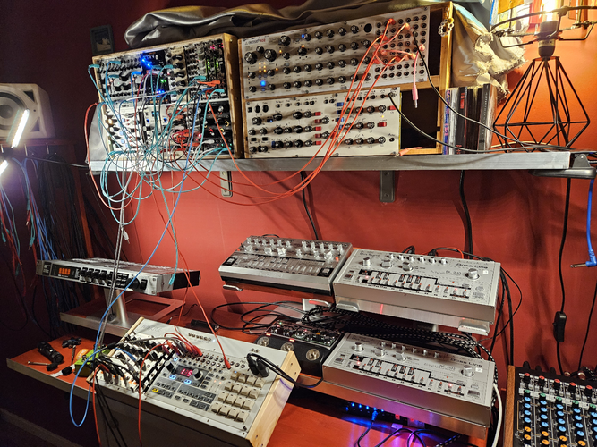 1746624967970.png 1746624967970.png