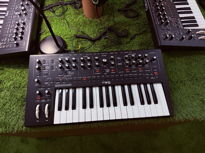 Moog Messenger - neu und günstiger. Erster "inMusic" Moog