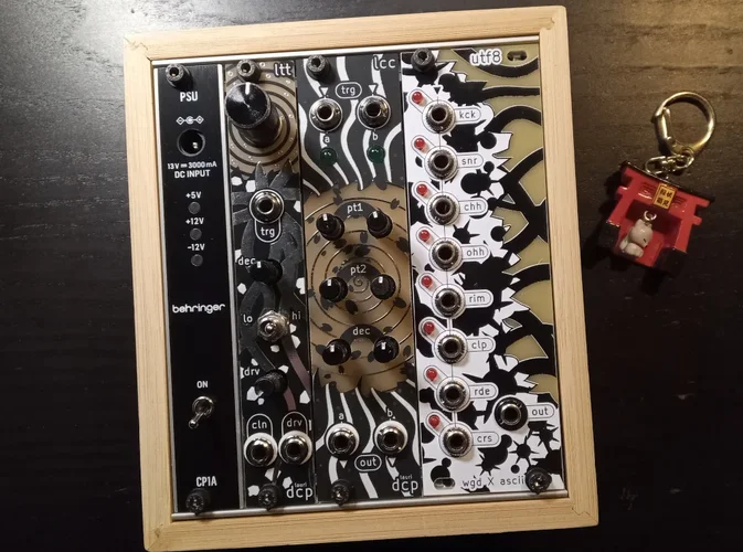 dcp_Micro_Eurorack_Drumbox.webp