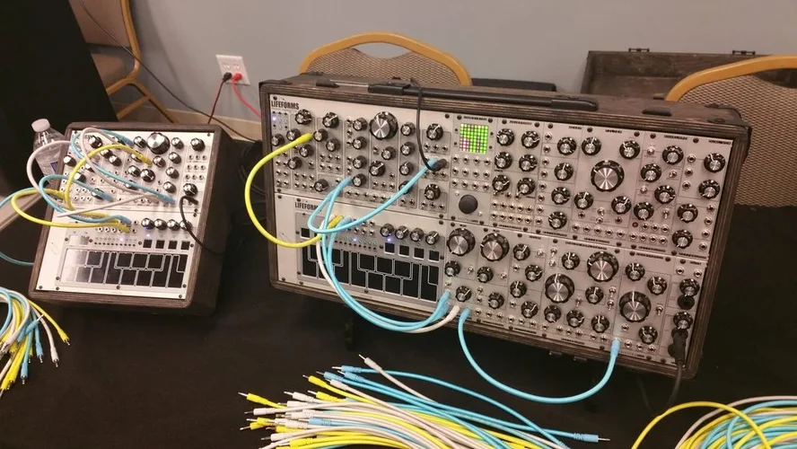 MdzrZVdh.jpg MdzrZVdh.jpg