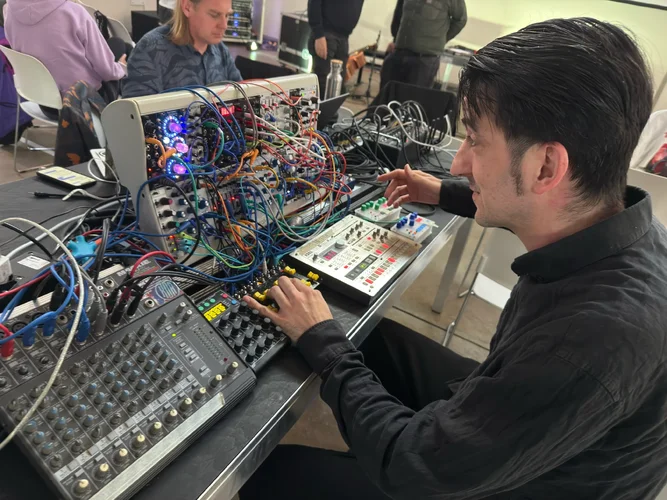 1751731895597.webp 1751731895597.webp