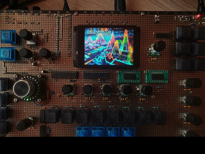 Degenerator2_screen.png Degenerator2_screen.png