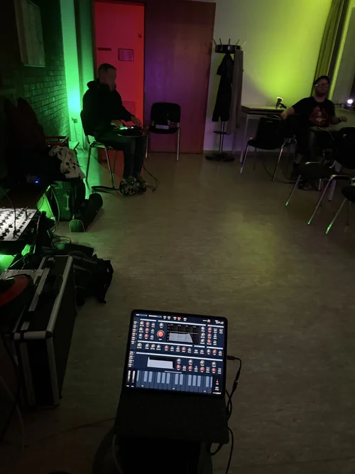 EA Synth Tech 5729.webp