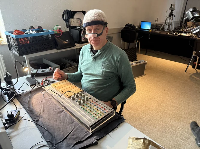 EA Synth Tech 5748.webp