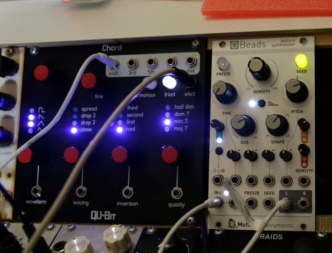 beads_erwacht.jpg beads_erwacht.jpg