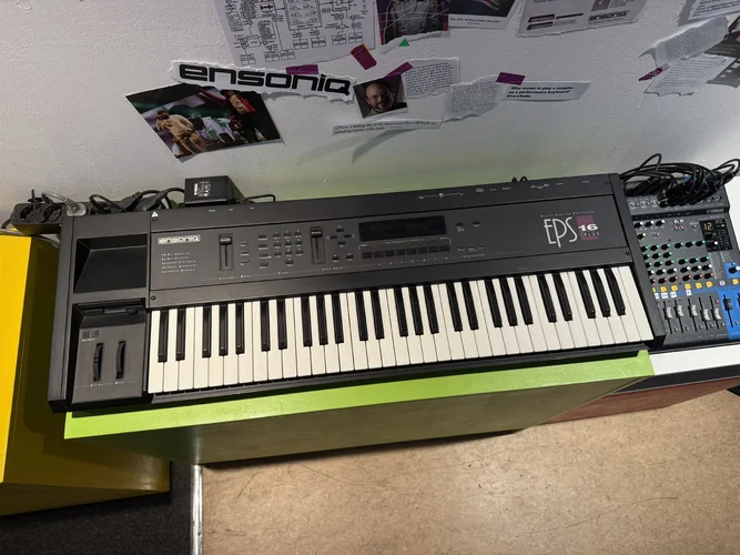 Ensoniq EPS16+.webp Ensoniq EPS16+.webp