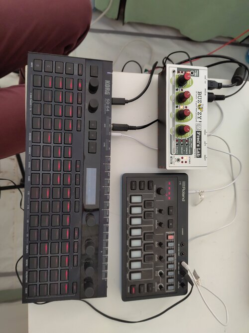 2025-08-25-19-11-12-929.jpg 2025-08-25-19-11-12-929.jpg