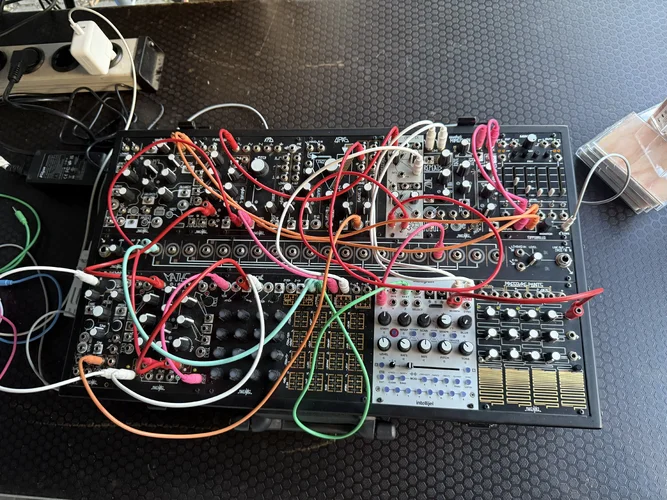 Düsseldorf Modular Performance Büdchentag 7807.webp