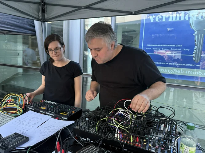 Düsseldorf Modular Performance Büdchentag 7748.webp