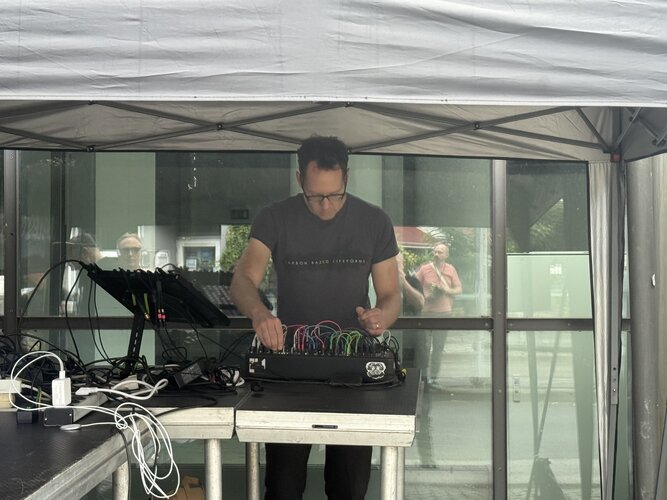 Düsseldorf Modular Performance Büdchentag 7608.jpeg