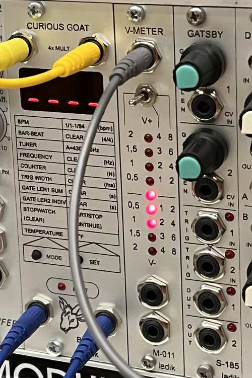 Ladik M-011 V-Meter.webp