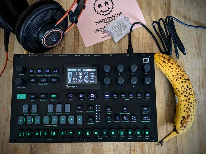 PXL_20250913_130719951.PORTRAIT.ORIGINAL.jpg PXL_20250913_130719951.PORTRAIT.ORIGINAL.jpg