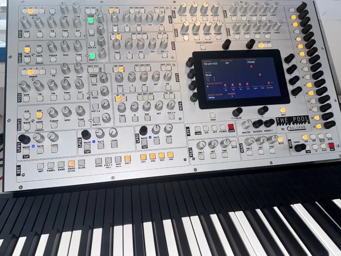 ThePool.jpg ThePool.jpg