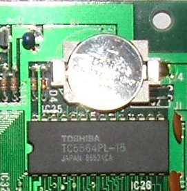 Knopfzelle in Halter.jpg