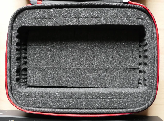 24_1103_GX8_0486bkw.webp 24_1103_GX8_0486bkw.webp